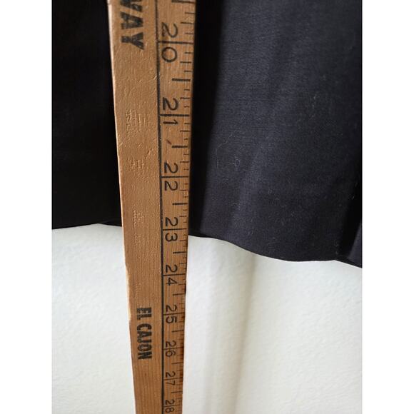 H&M Womens 6 Black Skirt Pleated Side Zip Grossgrain Belt Lined Dark Academia - Picture 9 of 9